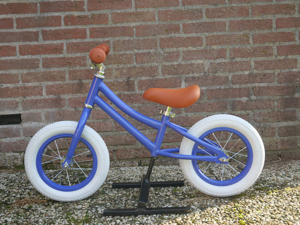 Royo Special Blue Edition